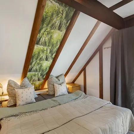 Holiday home Rotkaeppchen